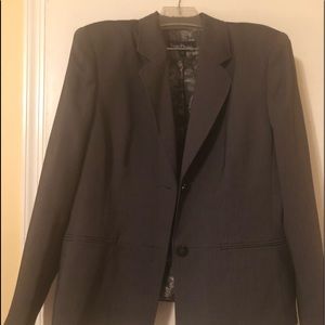 Women’s blazer - size 18